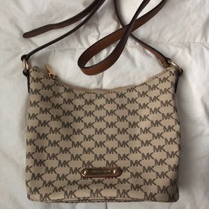 Michael Kors Crossbody purse
